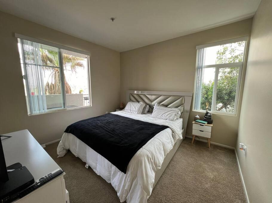 Lovely Bedroom With Pool, Gym Los Angeles Exterior photo